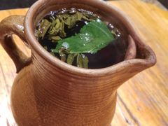 薄荷茶-老滇山寨•云南特色菜•地方菜•民族风情歌舞表演(金碧店)