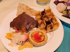 -亚龙湾希尔顿自助餐厅·海鲜·烧烤·沙滩BBQ·现场乐队