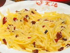 -玺炖·中国铁锅炖(虹桥天街店)
