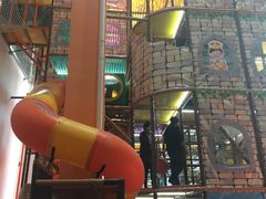 -蒙特利亲子乐园