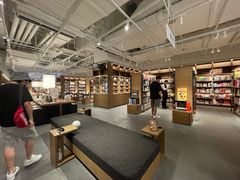 -茑屋书店(天目里店)