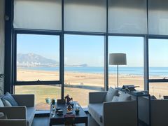 -青岛朗艺美术馆·海景咖啡