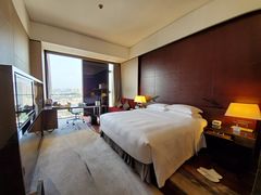 -广州天河希尔顿酒店