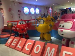 -乐多星球潮玩中心(沈阳嘉里城店)