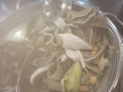 -牛一煲美食(江高店)