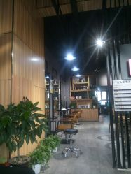 -MOVAN  HAIR莫凡匠人发型屋