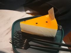 -彳亍咖啡·这里(水湾路店)