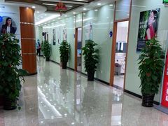 -茂菊口腔连锁(浦东南路店)