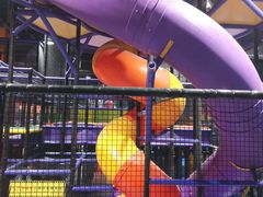 -Tenker Club弹刻极限主题公园 · 蹦床 · 团建 · 生日派对(大关店)