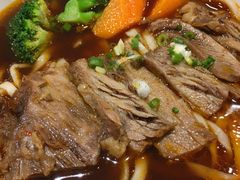 金牌红烧牛肉面-康师傅私房牛肉面(马泉营奥莱店)