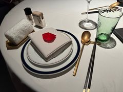 -新荣记(BFC外滩金融中心店)