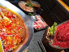 -湊湊火锅·茶憩(南京东路悦荟店)