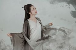 -盘子女人坊古装写真摄影