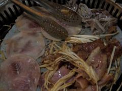-北京汉丽轩海鲜烤肉自助火锅一体(中百店)