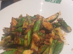 -新白鹿餐厅(滨江银泰店)