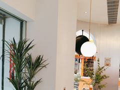 -黄记煌三汁焖锅(新佳丽江汉路店)