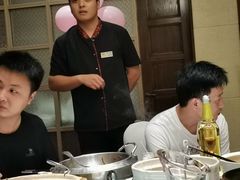 -梦都海鲜酒家(万达广场江桥店)