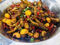 干锅鸡爪加排骨-重庆金爪爪干锅(龙头寺店)