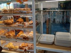 -85度C(生甜甜圈研究工坊·上海平凉店)