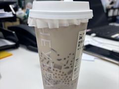 -喜茶(上海淮海中路渔阳里店)