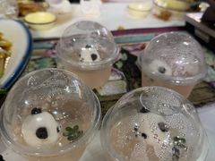 -刘姐啤酒鱼民族演艺餐厅(西街总店)