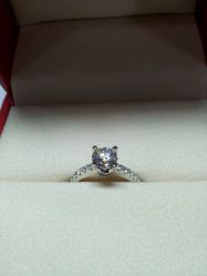 android_upload_pic-威德钻石-克拉钻大本营(南京东路店)