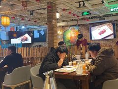 -三个大叔烤羊肉串·歌手驻唱·碳烤鲜肉(西三旗店)