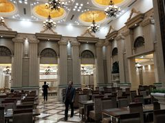 -山明水秀大饭店