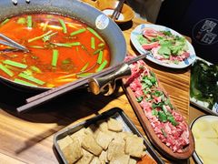-贵厨酸汤牛肉(小十字店)