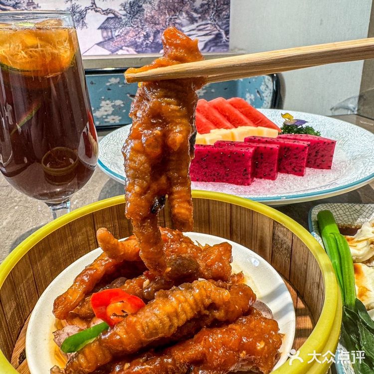  这家潮粥人，也就来了五六七八次吧