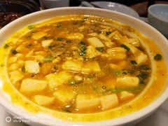 蟹粉豆腐-京城小江南·北京烤鸭·江南土菜·白鱼(中关村店)