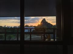 -雀儿山公园