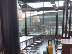 -麦当劳(深圳北站高铁店)