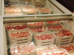 -蒙肥羊·酸汤潮牛·鲜牛肉火锅烤肉自助(岗顶店)
