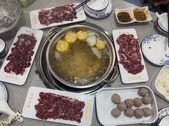 -杏花吴记牛肉火锅