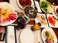 -东方滨江大酒店·滨江厅