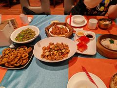 -潇湘华天大酒店-湘·悦美食街(芙蓉中路店)