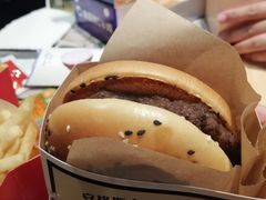 -麦当劳(保利广场店)
