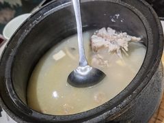 砂锅雅鱼-干老四雅鱼饭店(滨江西路店)