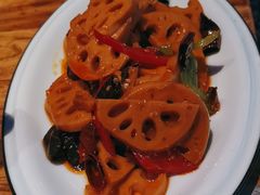 -山河屯铁锅炖·非遗东北菜(南山店)
