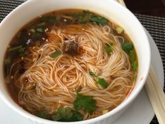 手工龙须面-白天鹅宾馆·流浮阁咖啡厅