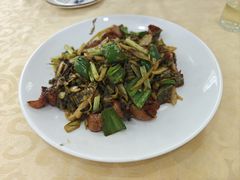 -南沙辉记烧鸡·荔枝木炭火吊烧(旧镇店)