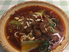 新派水煮肉片面-苓记南京鸭血粉丝.皮肚面(县东巷店)