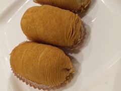 金牌榴莲酥-唐宫海鲜舫