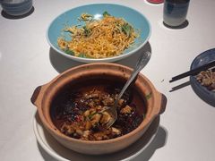 -八府香鸭·啫啫煲(华山路店)