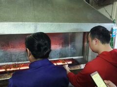 -酒宝荡烧烤(长航局江大路住宅小区店)