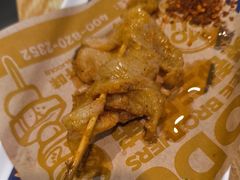 -魔都三兄弟酸辣粉·蘸卤炸串(虹桥万科店)