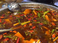 -乡土特色.冷锅鱼.牦牛肉汤锅