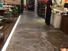 -憨铁匠老火锅(龙岗万科里店)