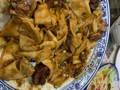 -壹阁胡羊焖饼(特色小吃街店)